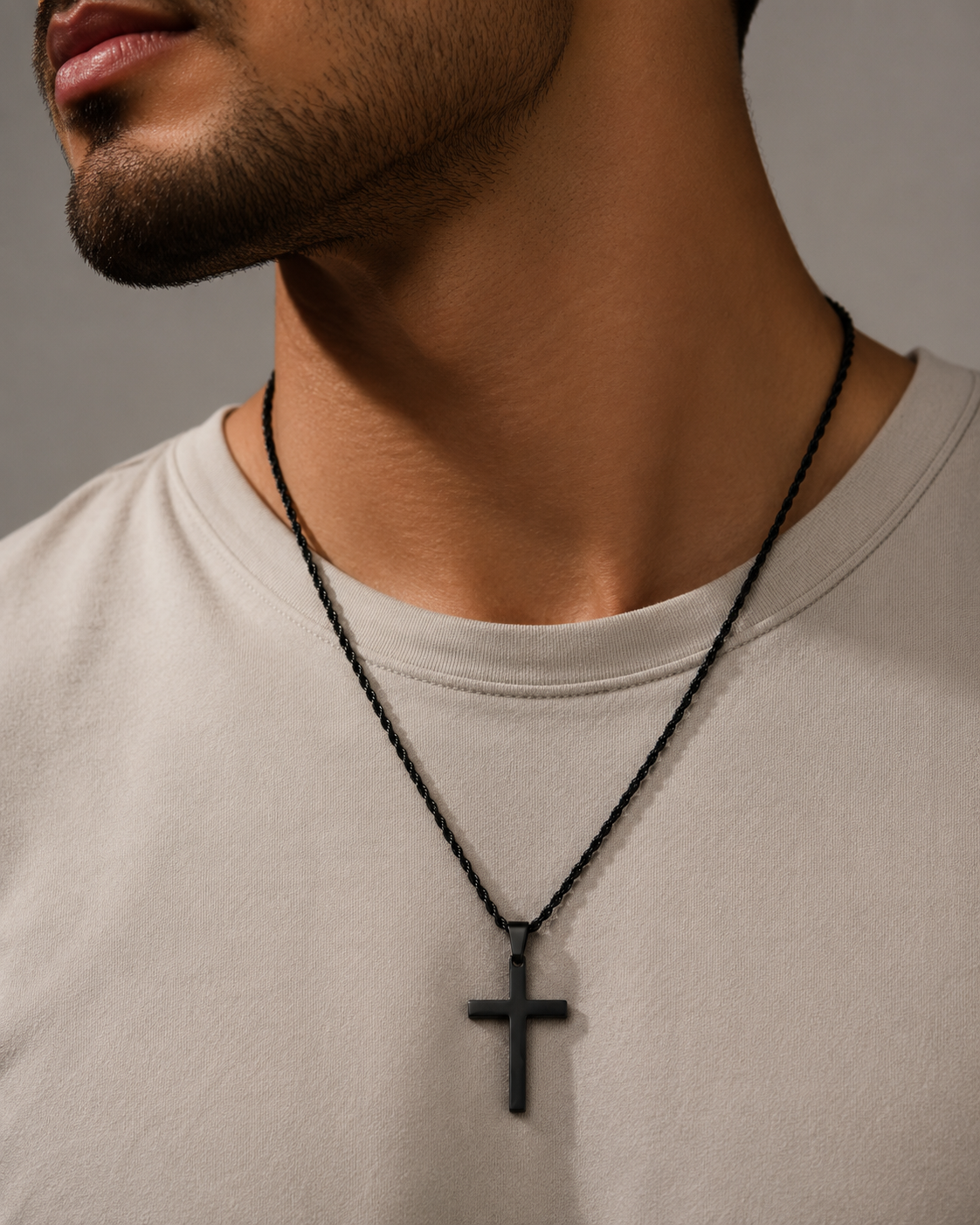 Classic Men's Rope Cross Chain